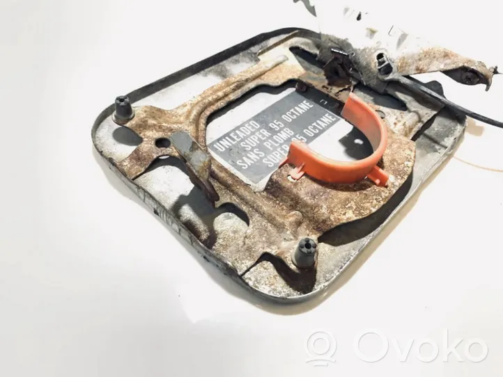 Nissan Almera N16 Bouchon, volet de trappe de réservoir à carburant 