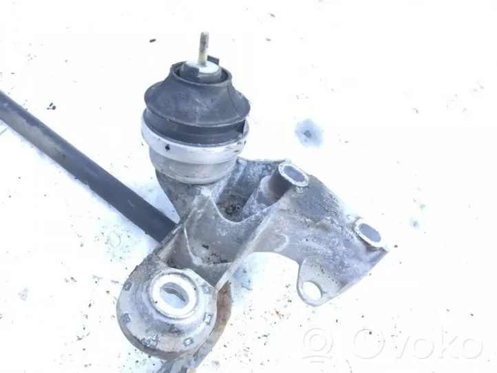 Audi A4 S4 B5 8D Supporto di montaggio del motore 8d0199352