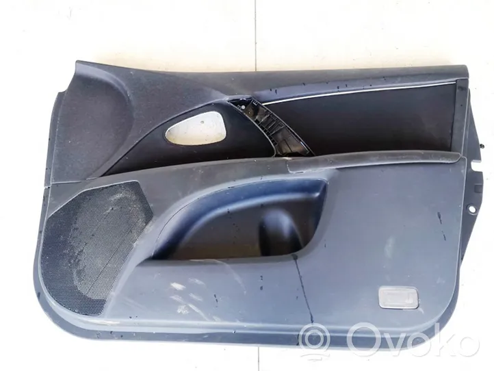 Toyota Avensis T270 Rivestimento del pannello della portiera anteriore 6777705040