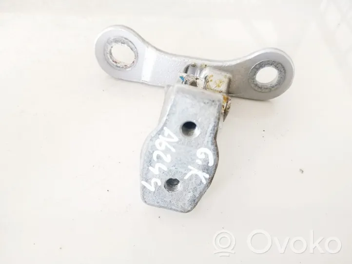 Opel Vectra C Rear door lower hinge 