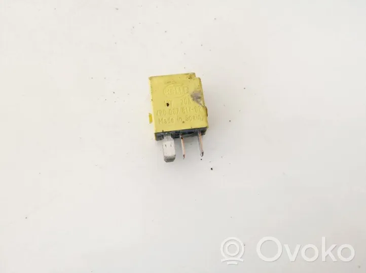 Mercedes-Benz C W203 Other relay 4rd00781402