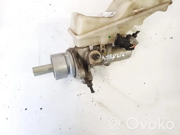 Toyota Avensis T250 Główny cylinder hamulca 25113479