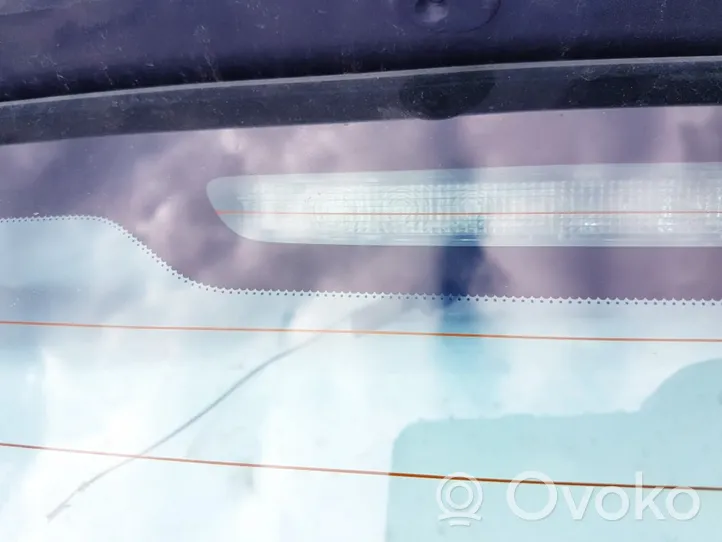 Volvo V70 Third/center stoplight 