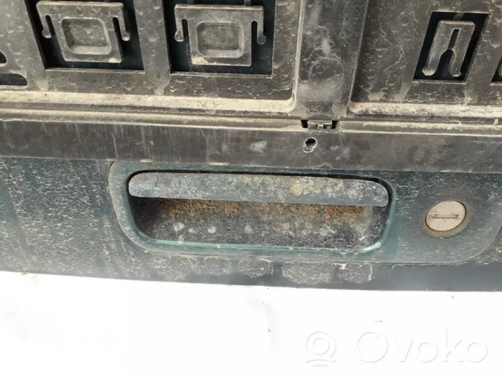 Volkswagen Polo III 6N 6N2 6NF Uchwyt / Rączka zewnętrzna otwierania klapy tylnej / bagażnika 