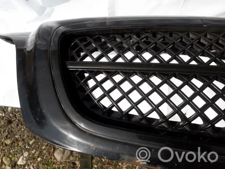 KIA Carnival Atrapa chłodnicy / Grill 