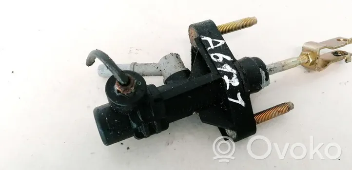 Toyota Yaris Główny cylinder sprzęgła 