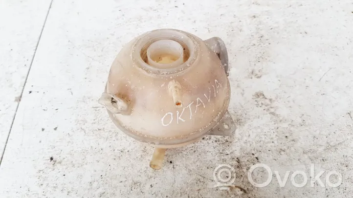 Skoda Octavia Mk1 (1U) Vase d'expansion / réservoir de liquide de refroidissement ZSB1J0121403B