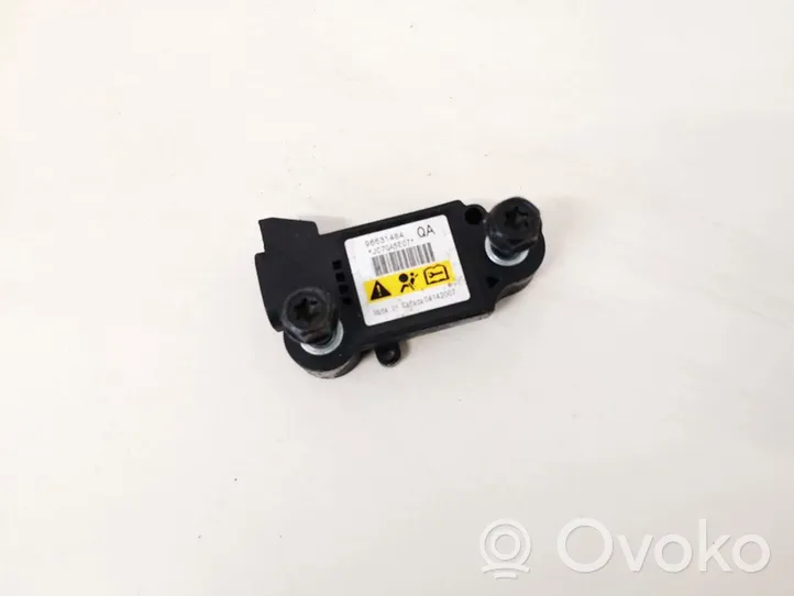 Opel Antara Czujnik uderzenia Airbag 96631484