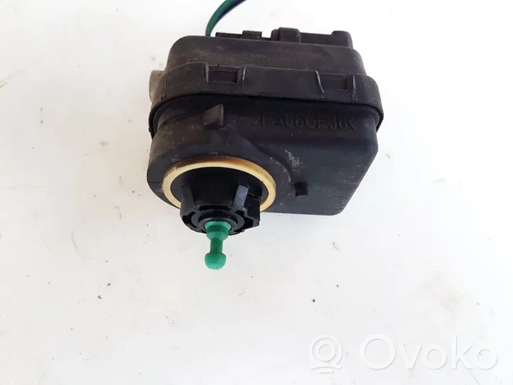 Renault Megane I Moteur de réglage du niveau des phares 07700840141