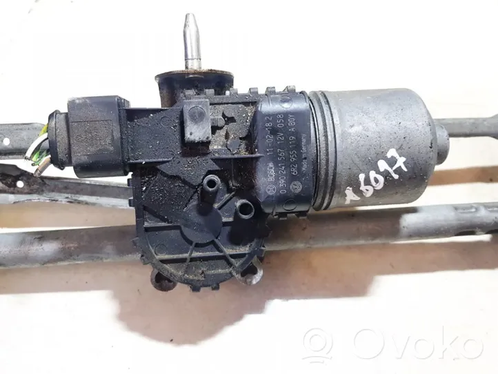 Seat Ibiza IV (6J,6P) Moteur d'essuie-glace 0390241567