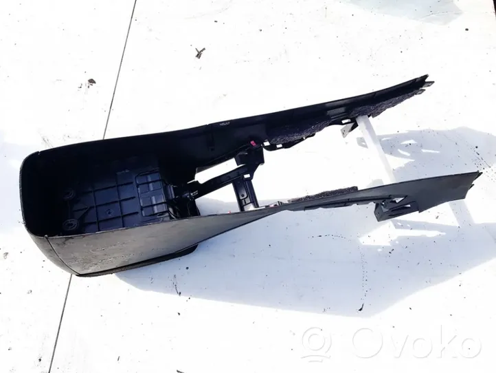 Toyota RAV 4 (XA30) Armrest 5881142030