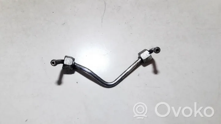 Nissan X-Trail T31 Tuyau d'alimentation conduite de carburant 