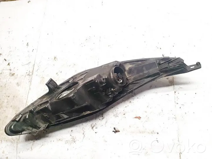 Ford Fiesta Lampa przednia 8a6113w030be