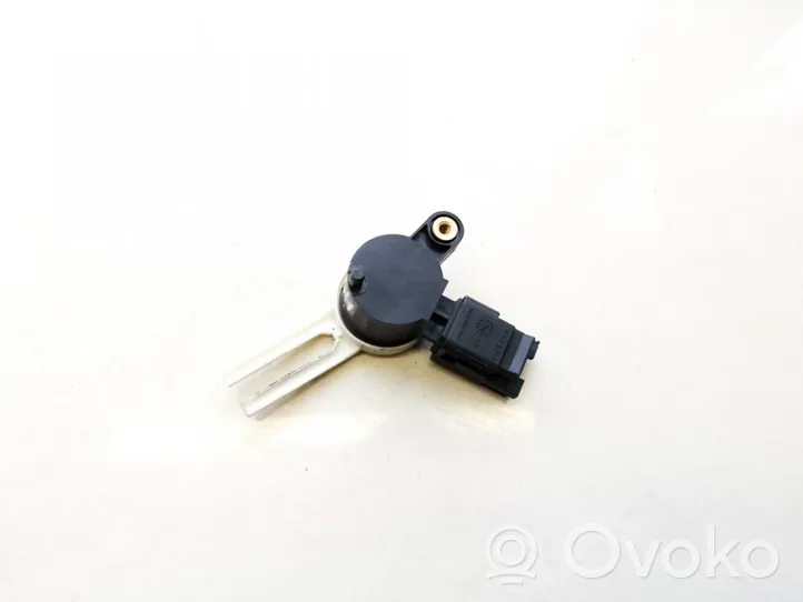 Opel Astra J Clutch pedal sensor 25889337