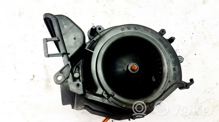 Audi A8 S8 D4 4H Ventola riscaldamento/ventilatore abitacolo 93006351