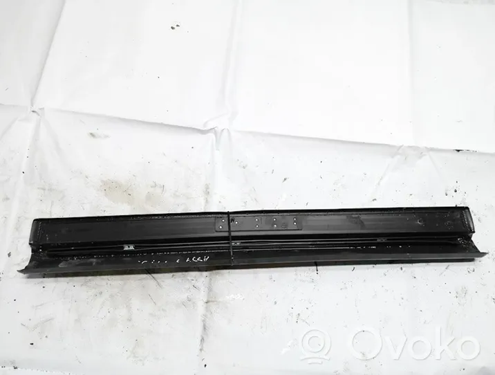 Mercedes-Benz CLK A208 C208 Etuoven kynnyksen suojalista a2086800235