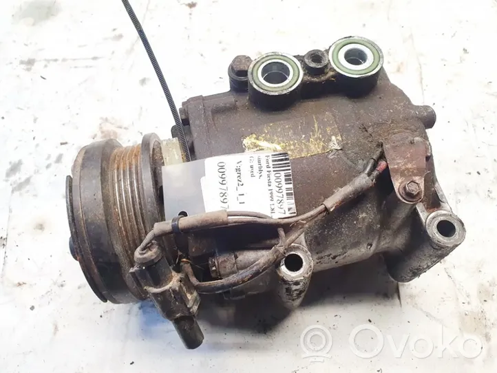 Ford Fiesta Compressore aria condizionata (A/C) (pompa) 