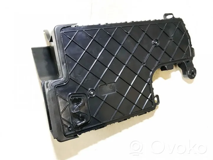 Tesla Model 3 Skrzynka bezpieczników / Komplet 1100340-32-i