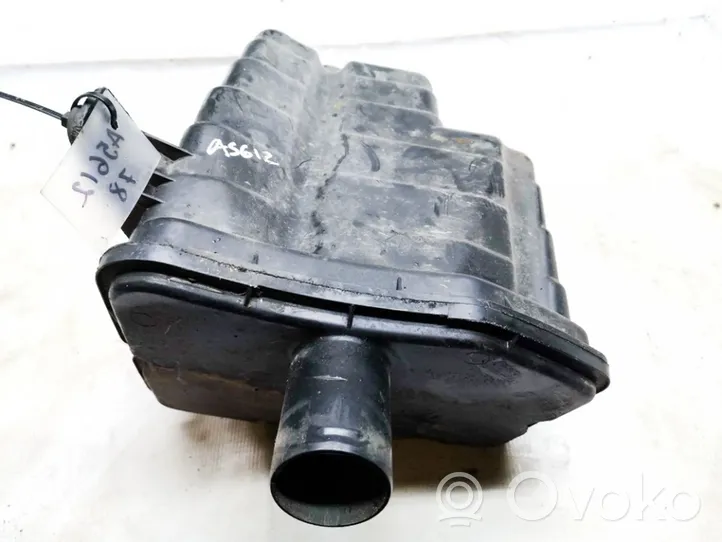 Nissan Primera Vase d'expansion / réservoir de liquide de refroidissement 3981070938