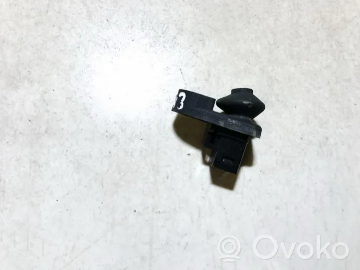 Nissan Qashqai Front door sensor 