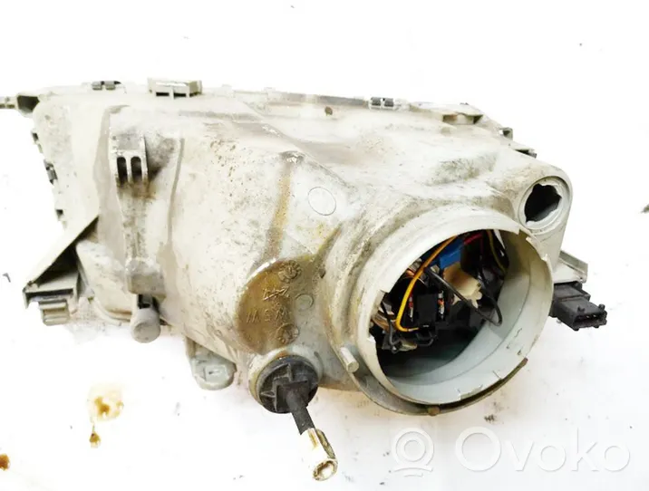 Saab 9-3 Ver1 Lampa przednia 