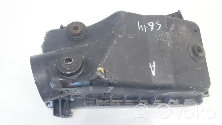 Toyota Corolla E120 E130 Boîtier de filtre à air 177010d041