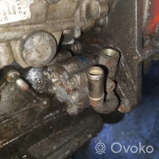 Nissan Almera N16 Pompa wspomagania układu kierowniczego 08057015