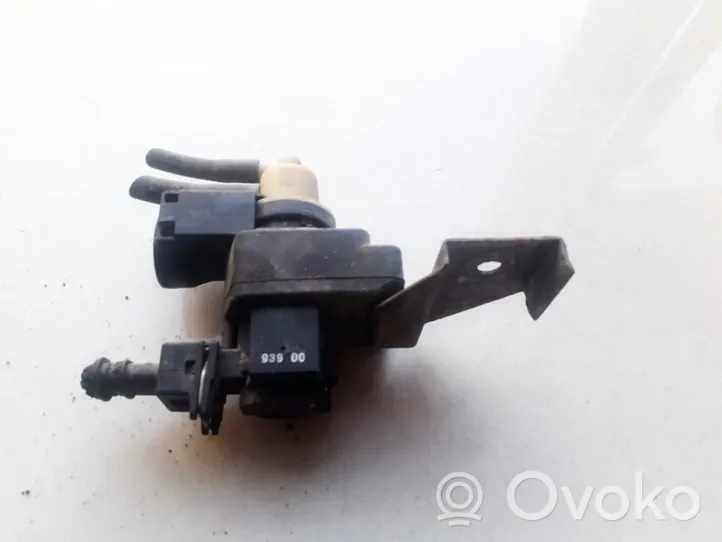 Suzuki Grand Vitara II Turboahtimen magneettiventtiili 8200486264