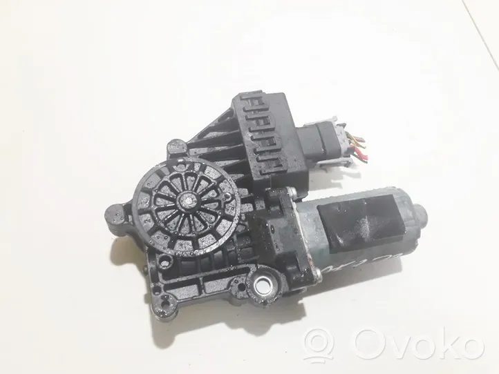 Opel Zafira B Moteur de lève-vitre de porte avant 13132435