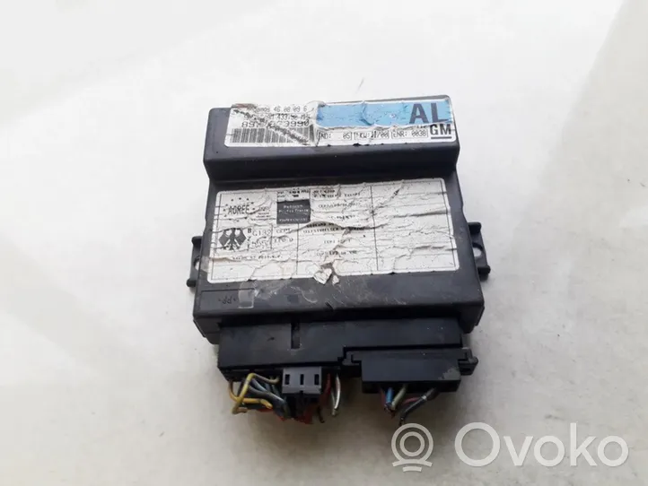 Opel Frontera B Module confort 4608096