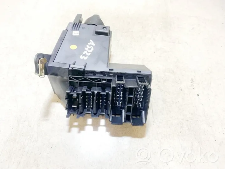 Mercedes-Benz E W210 Interruptor de luz 2105450104