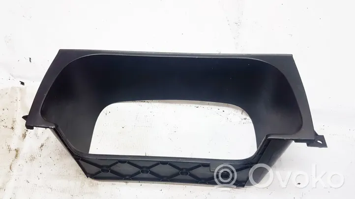 Volkswagen Golf III Instrumentu paneļa dekoratīvā apdare 1H6857059