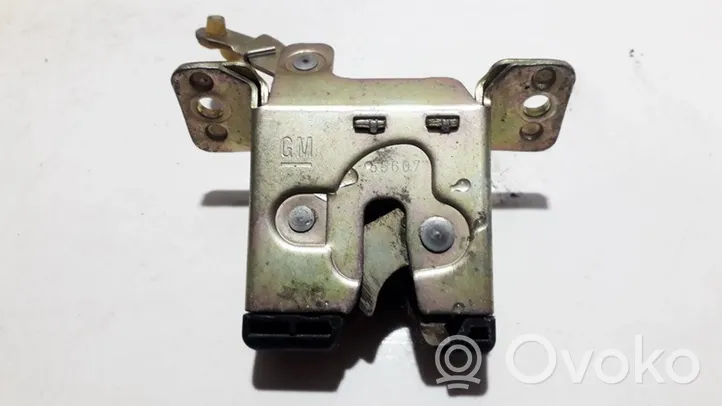 Opel Corsa B Tailgate/trunk/boot lock/catch/latch 90387847