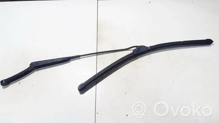 Audi A4 S4 B5 8D Front wiper blade arm 8D1955407