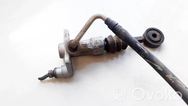 Audi A4 S4 B5 8D Główny cylinder sprzęgła 8d1721401