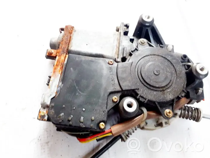 Mitsubishi Galant Moteur de lève-vitre de porte arrière mr215441