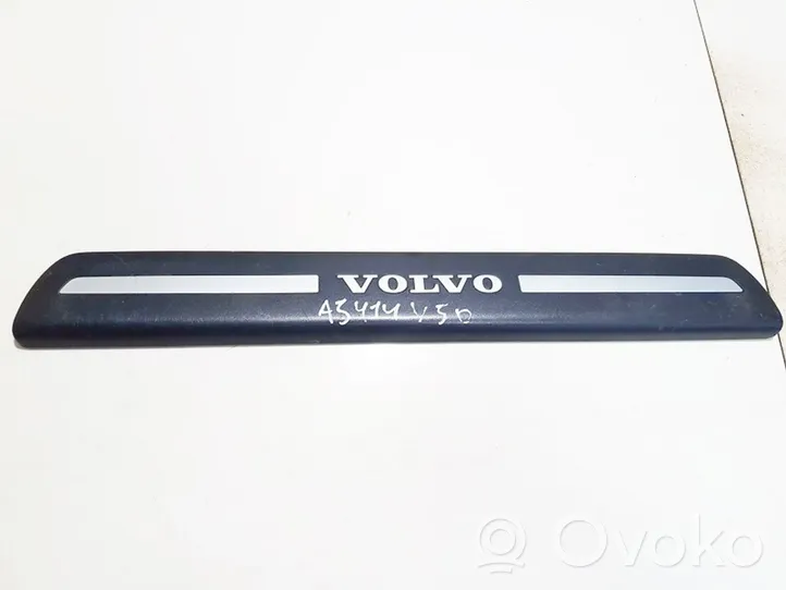 Volvo V50 Front sill trim cover 08622671