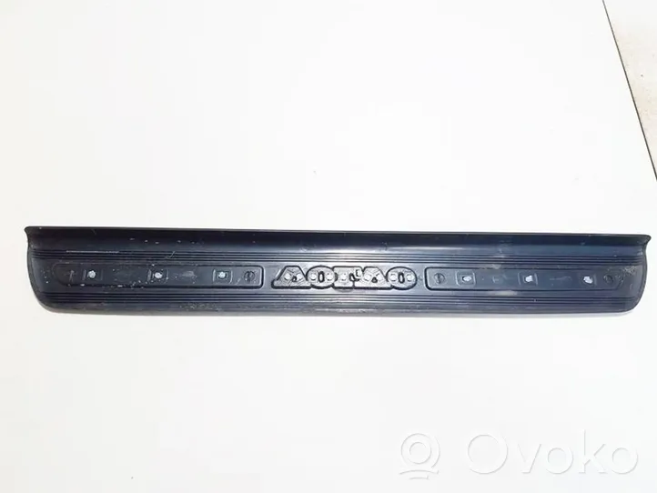 Volvo V50 Front sill trim cover 08622671