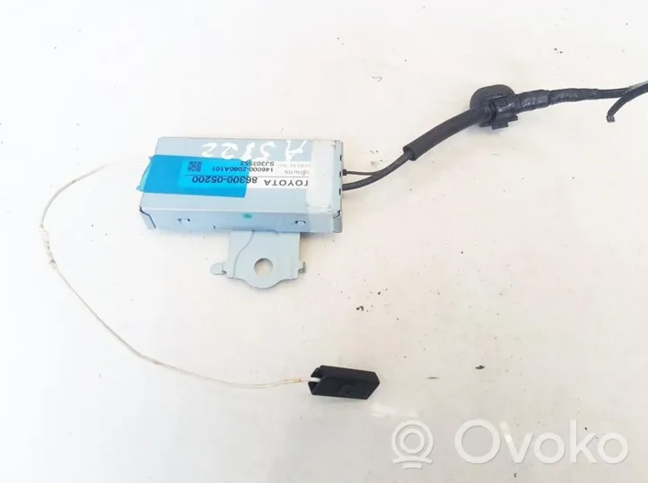 Toyota Avensis T270 Antennin ohjainlaite 8630005200