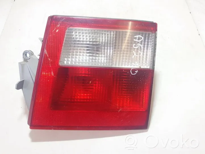 Saab 9-5 Lampy tylnej klapy bagażnika 