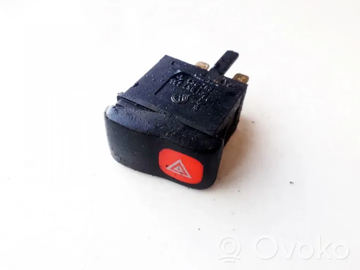 Volkswagen Polo III 6N 6N2 6NF Hazard light switch 6N1953235