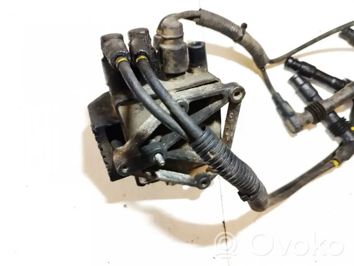 Opel Astra F Bobine d'allumage haute tension 1103872