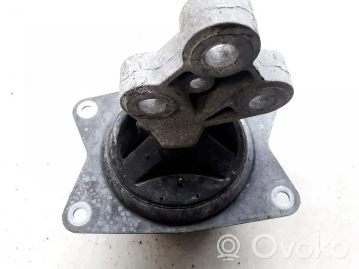 Opel Vectra C Supporto di montaggio del motore 2107196