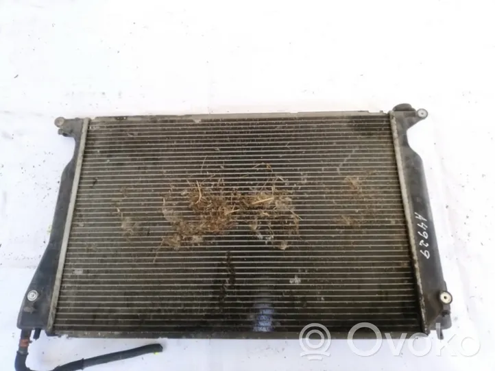 Toyota Corolla Verso AR10 Radiateur de refroidissement 