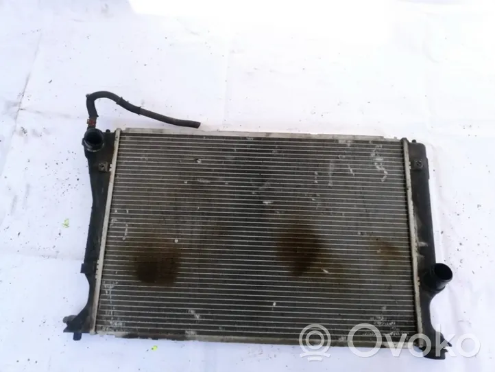 Toyota Corolla Verso AR10 Radiateur de refroidissement 