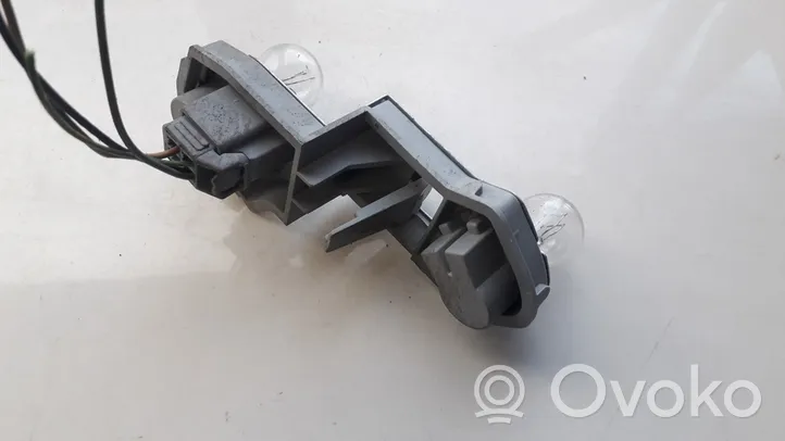 Volvo C30 Porte ampoule de feu arrière 27712202