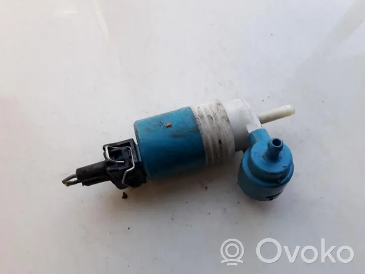 Volkswagen Golf III Pompe de lave-glace de pare-brise 