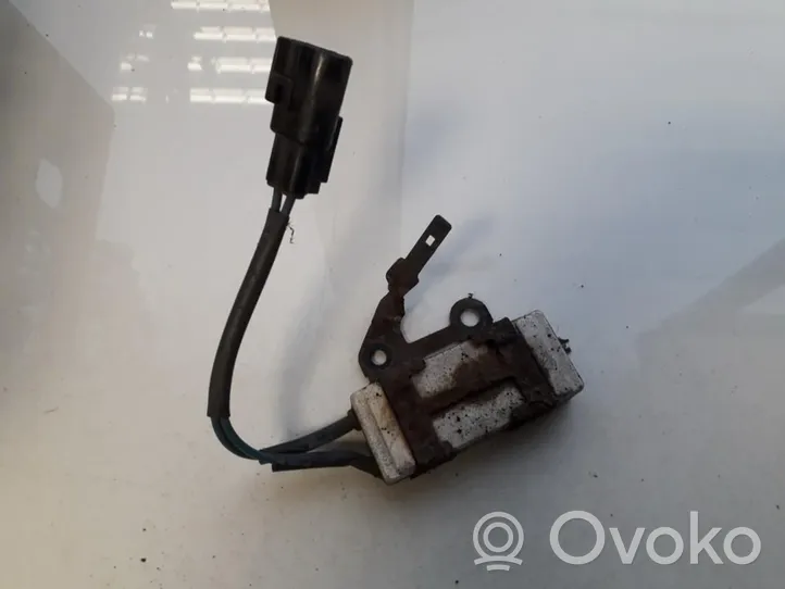 Toyota Corolla Verso AR10 Relé del ventilador del refrigerador 2468103560