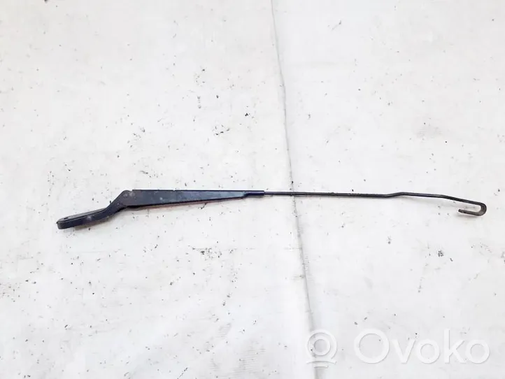 Citroen C5 Front wiper blade arm 334931