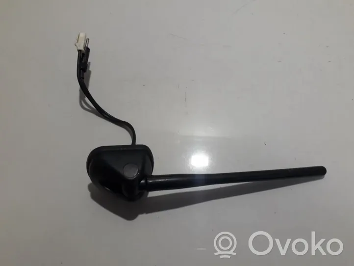 Mitsubishi Lancer X Antena GPS 